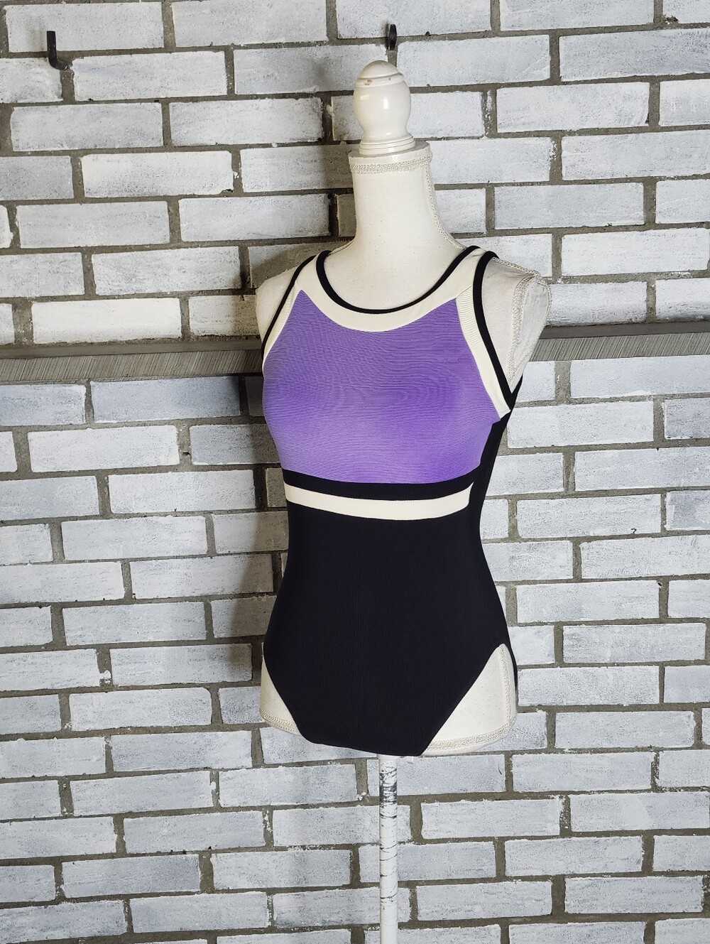 • Vintage Cross Currents One Piece Swimsuit 10 Black Purple Colorblock 90s
